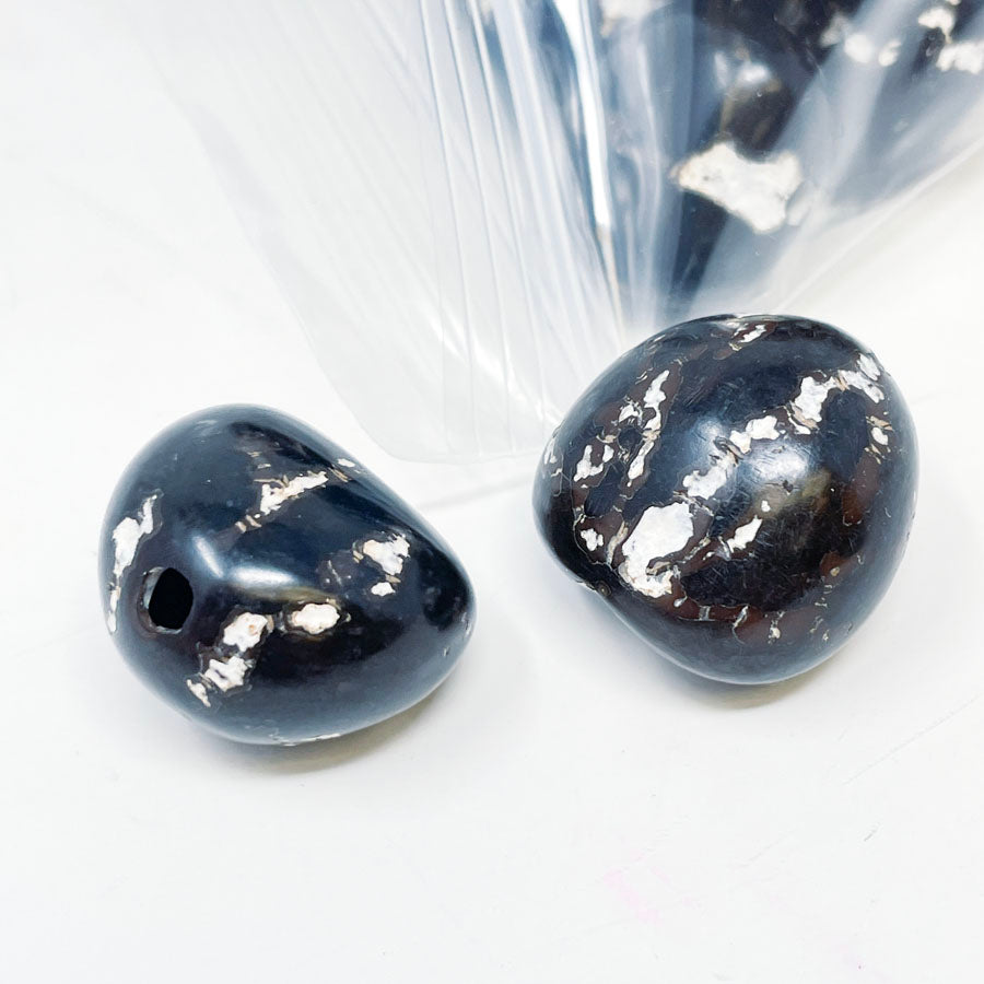 Black and White Large Plastic Bead