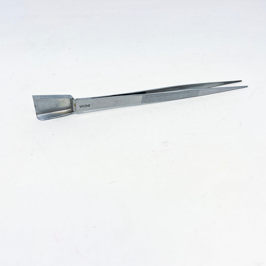 Tweezers with Scoop