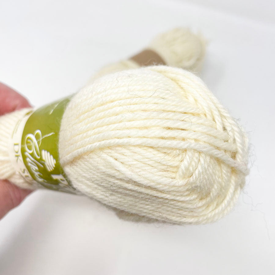 Patons Classic 100% Wool Yarn - Cream