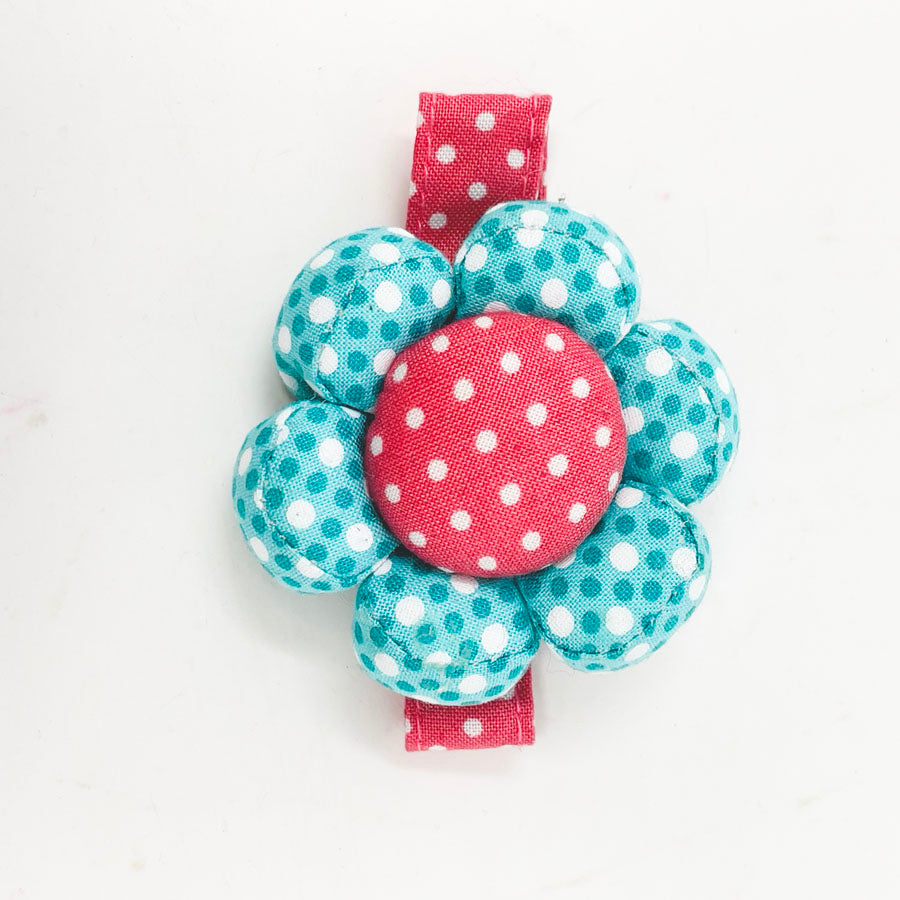 Loops & Threads™ Wrist Pin Cushion