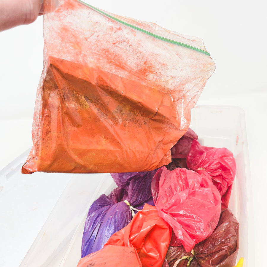 Box of Raw Pigment Bags