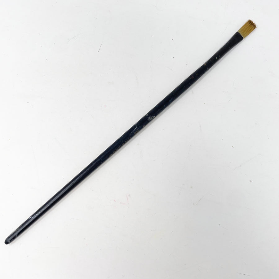 Royal & Langnickel Long Handled Flat Brush 4