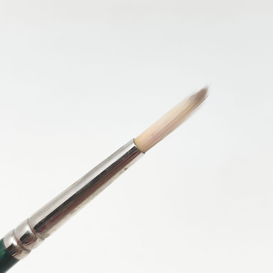 Size 4 Princeton Art Round Summit Brush