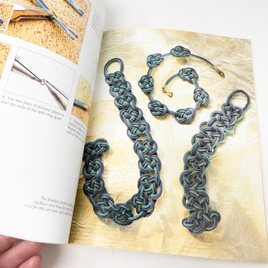 Chinese Knots for Beaded Jewellery by Suzen Millodot