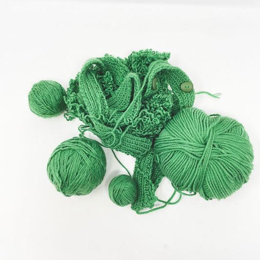 Kelly Green Yarn Bundle/Partial Project