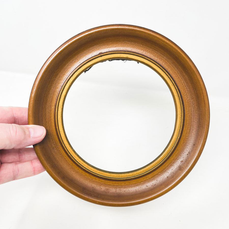 Circle Frame