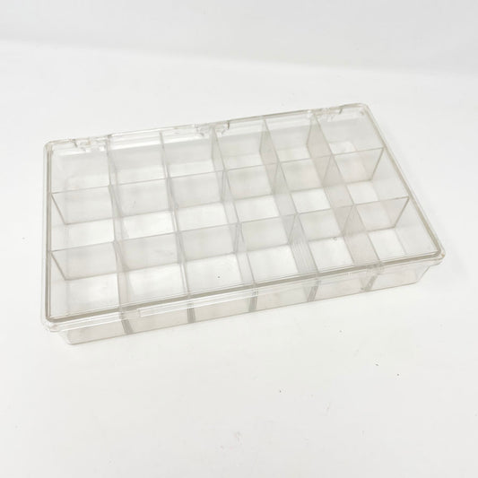 18 Compartment Hard Plastic Thread Storage Box