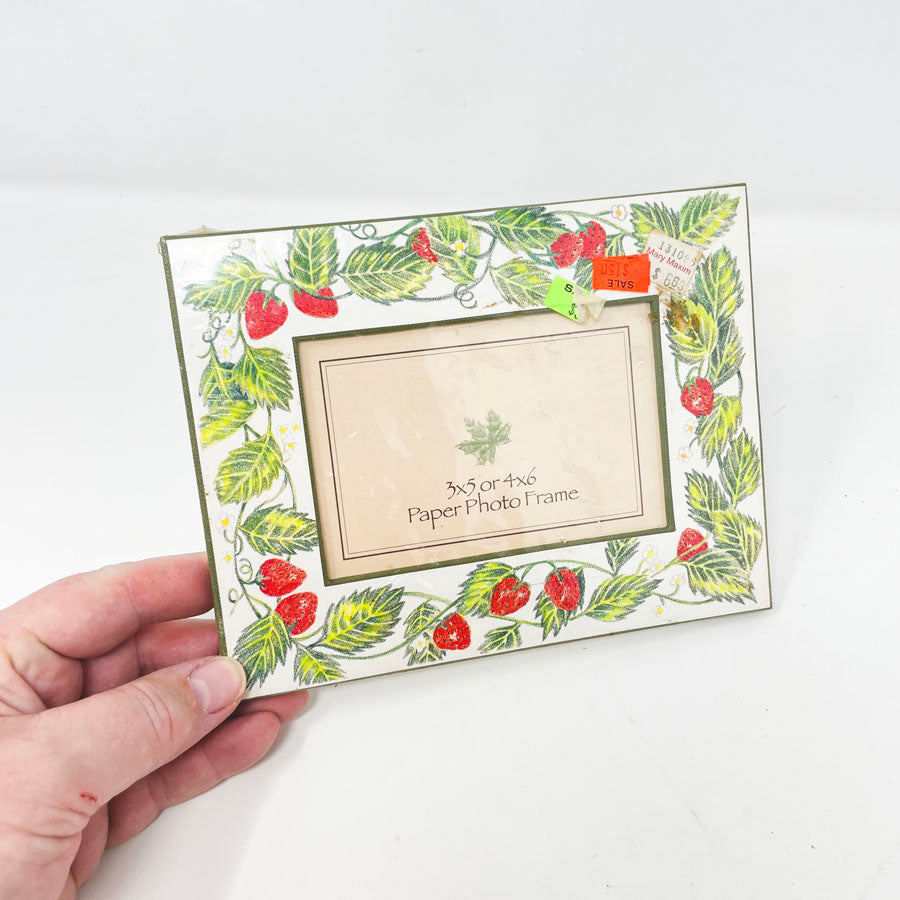 4" x 6" Paper Photo Frame