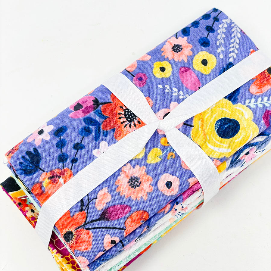 Loops & Threads "Bee" Fabric Bundle