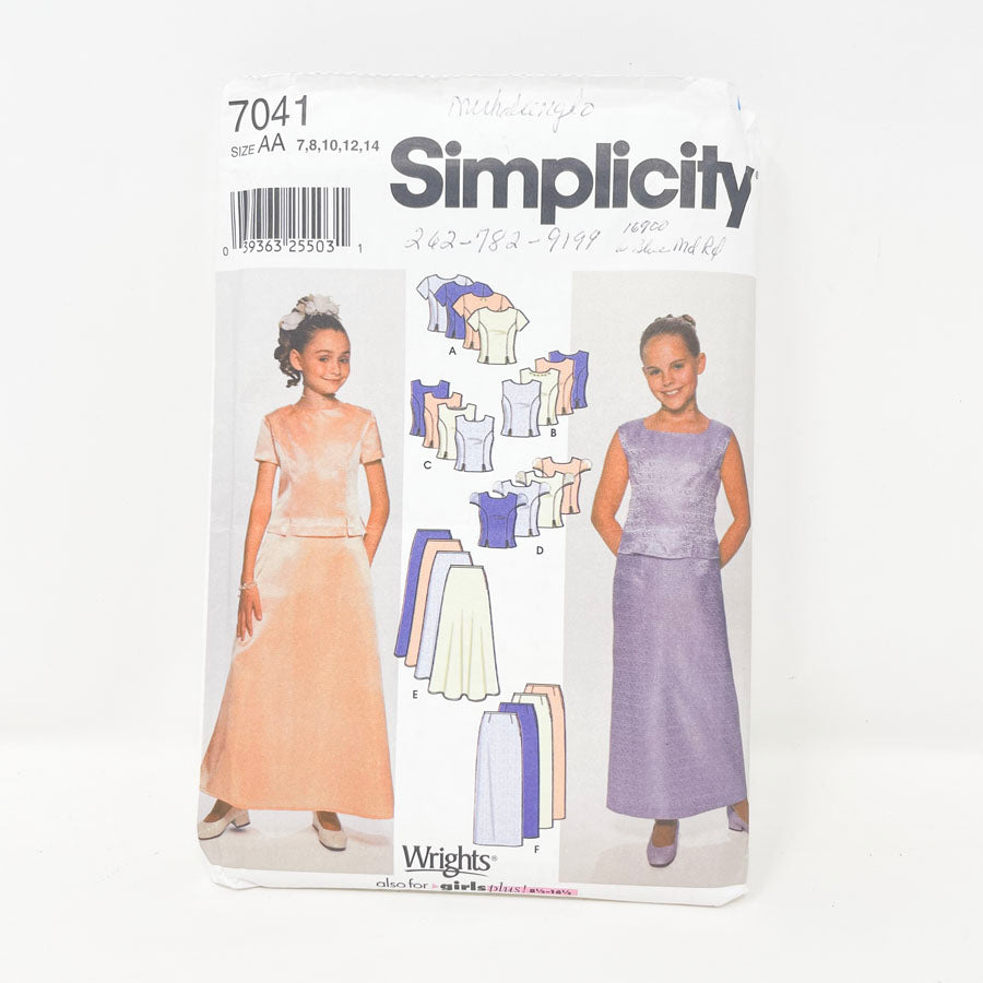 Simplicity 7041 Sewing Pattern - Child's Dress (7-14)